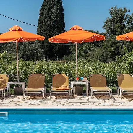 Marketos 2 Apartament Svoronata