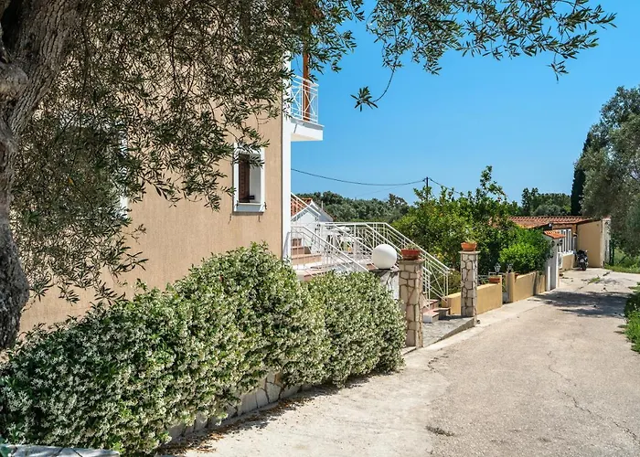 Marketos 2 Apartmán Svoronata